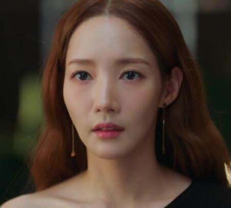 <볼살의 볼륨이 빠진 경우>